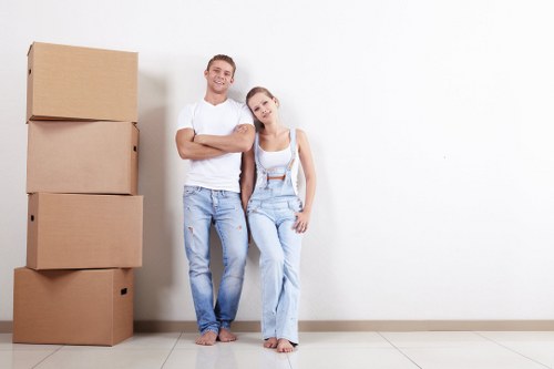 Moving truck service for local homes in Strawberry Hill