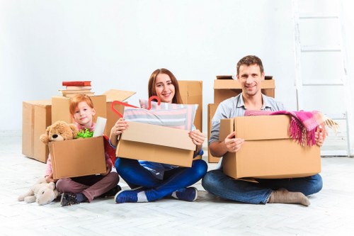 Moving home service in Strawberry Hill with local residential property access