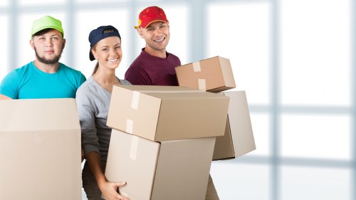 Careful packing and local removals service in Strawberry Hill
